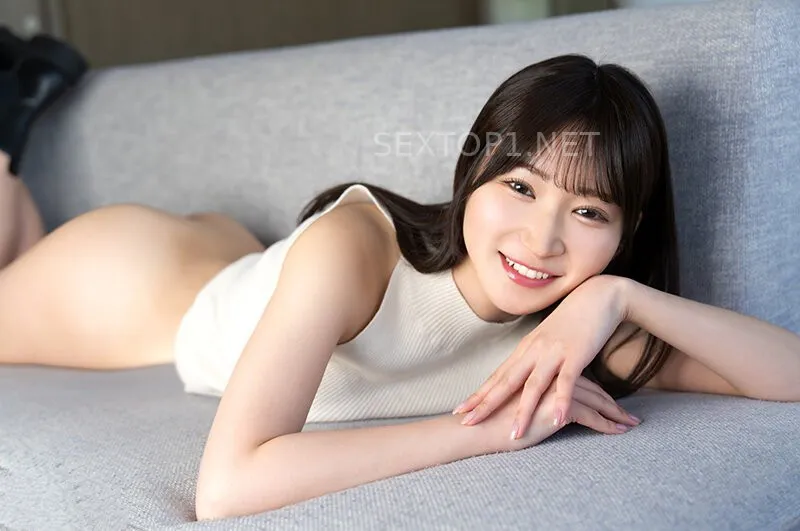 Em nhân viên tiệm tóc siêu dâm với vẻ ngoài trong sáng ngây thơ